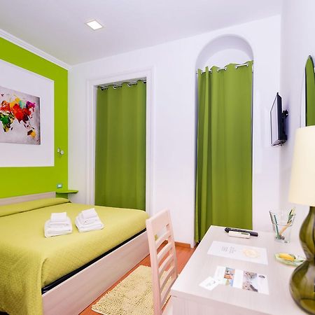 מטה B&B Villa Le Palme מראה חיצוני תמונה