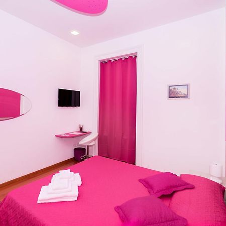 מטה B&B Villa Le Palme מראה חיצוני תמונה