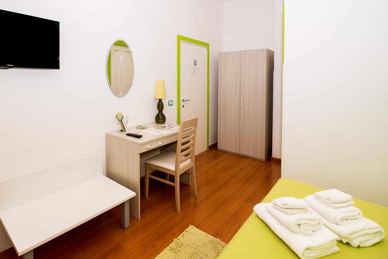 מטה B&B Villa Le Palme מראה חיצוני תמונה