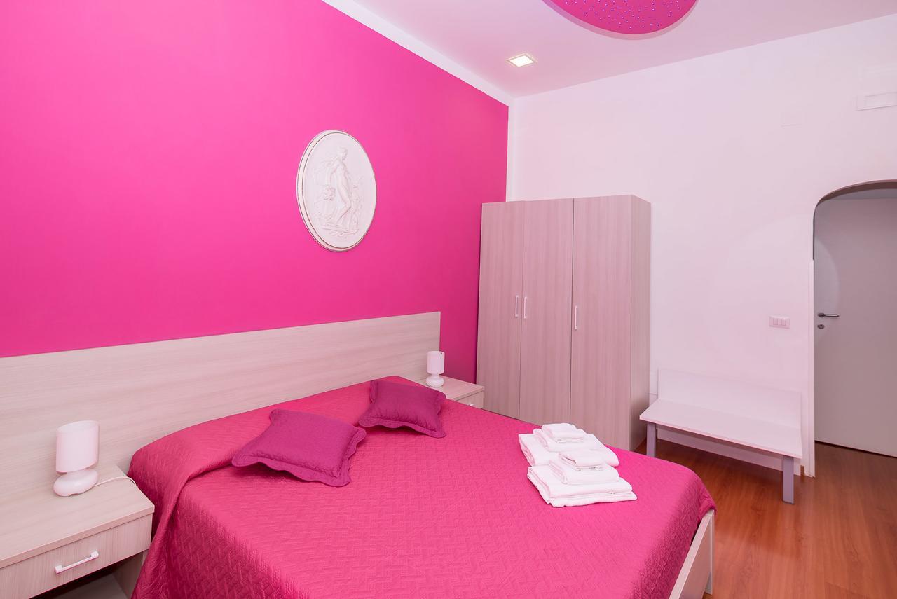 מטה B&B Villa Le Palme מראה חיצוני תמונה